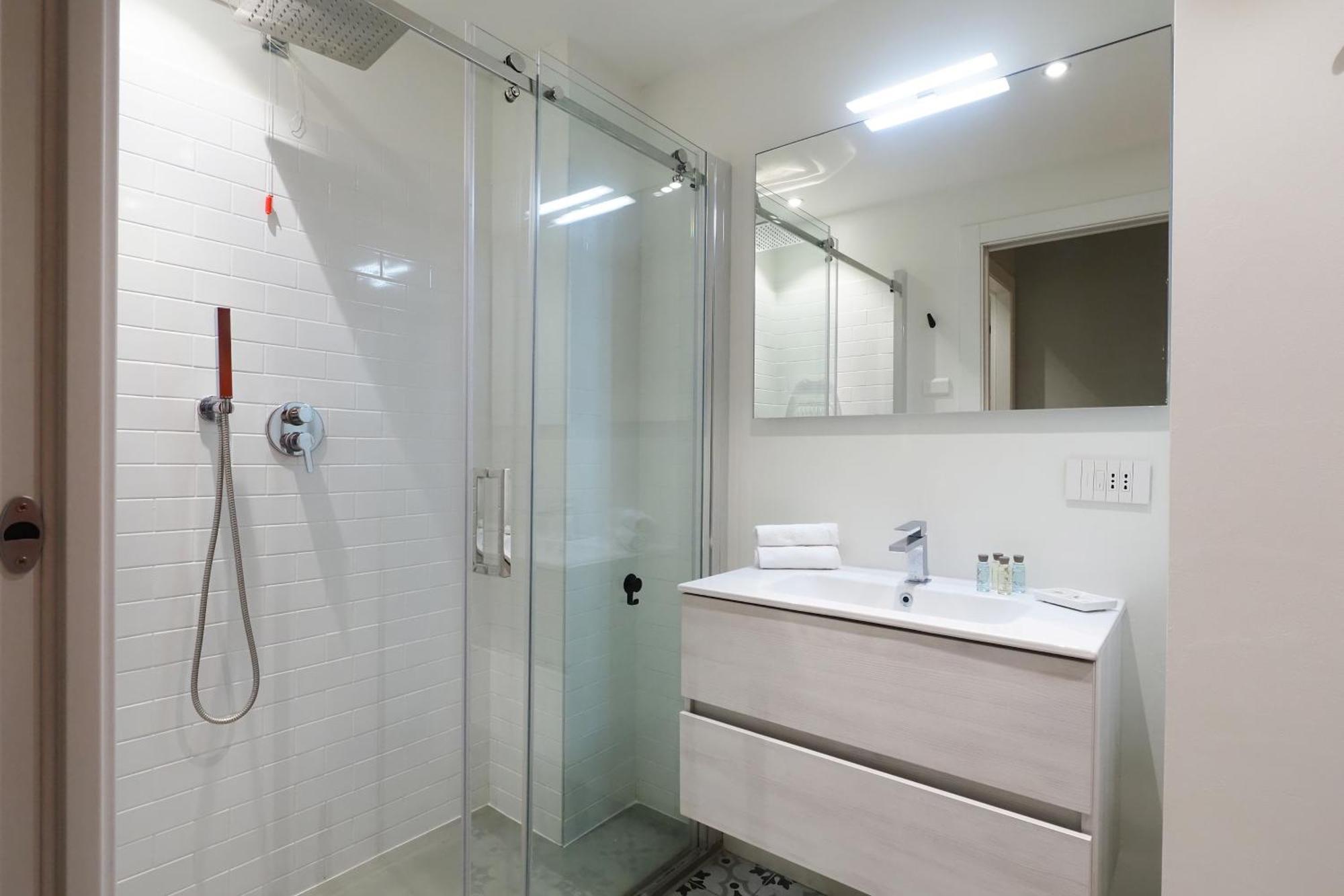 Contempora Apartments - Visconti Di Modrone Милан Экстерьер фото
